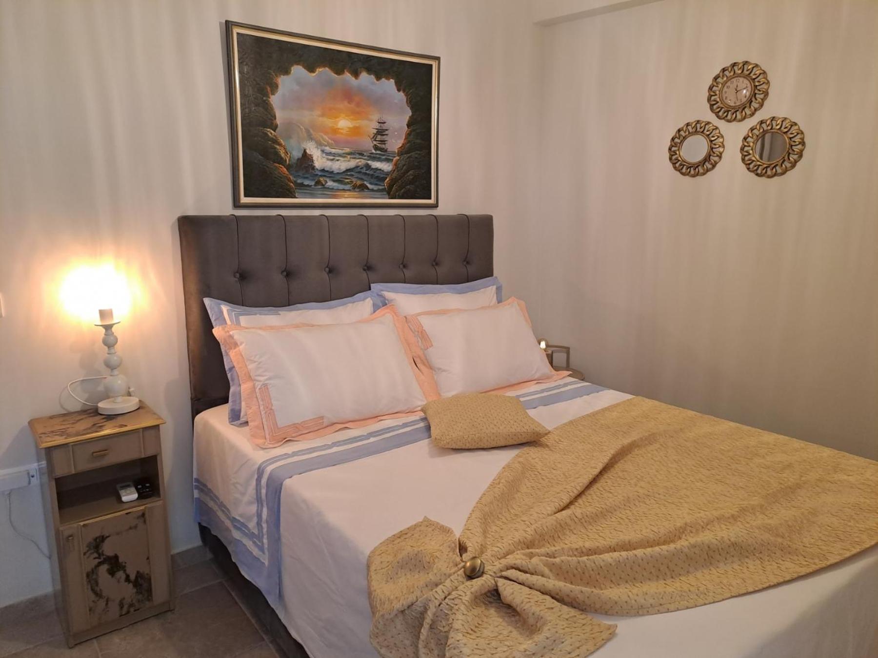Alpha 4 * Nafplio
